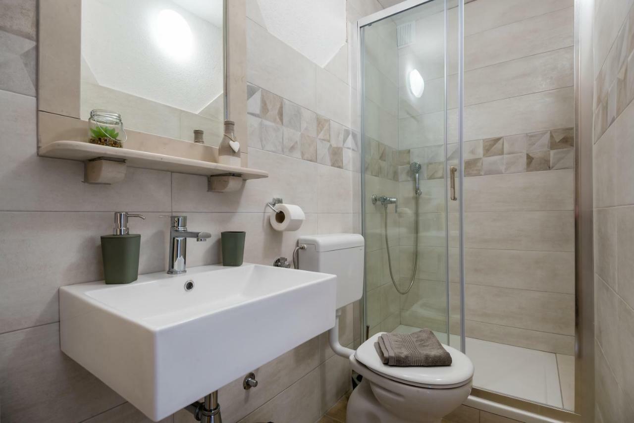 Apartment Cesarica Baška Voda Εξωτερικό φωτογραφία