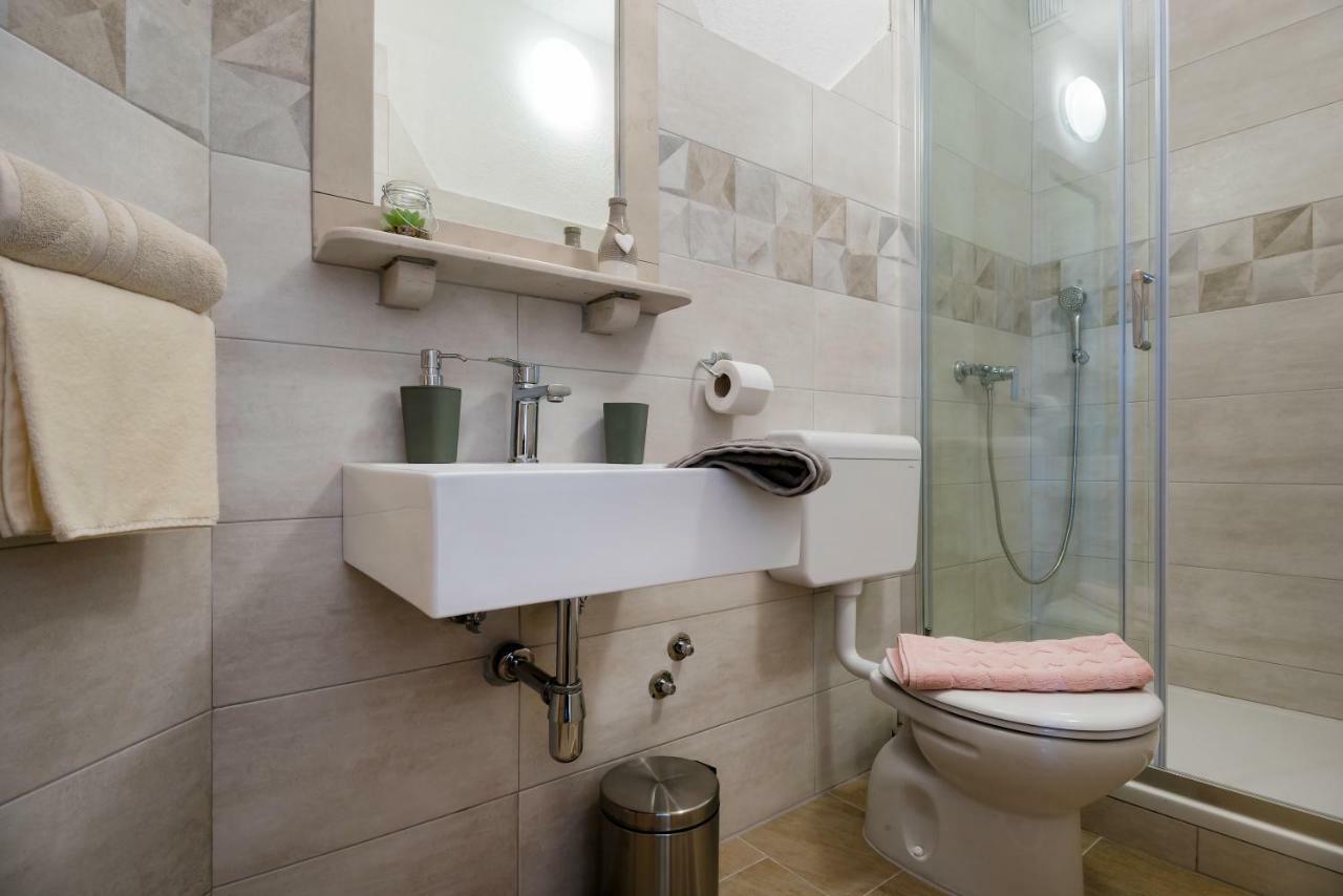 Apartment Cesarica Baška Voda Εξωτερικό φωτογραφία