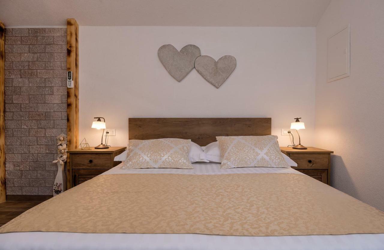 Apartment Cesarica Baška Voda Εξωτερικό φωτογραφία