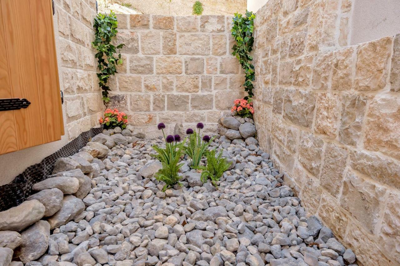 Apartment Cesarica Baška Voda Εξωτερικό φωτογραφία